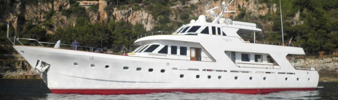 Motor Yacht Sprezzatura